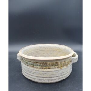 Handmade Art Pottery Wheel Thrown Handled Stoneware Bowl Signed Dum-Caoim 7"